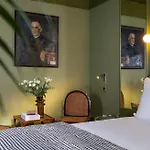 La Conversation Hotel 3*