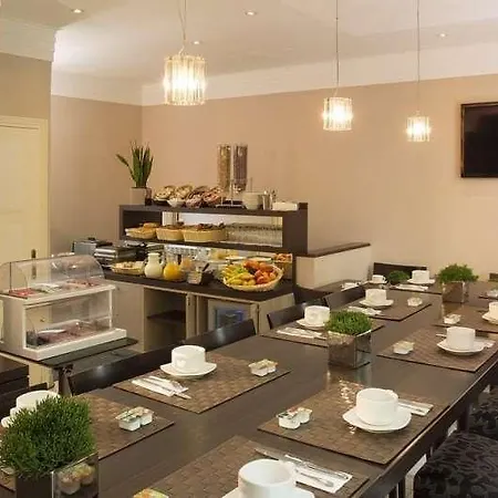 Du Moderne Hotel Paris
