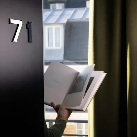 Du Moderne 3*