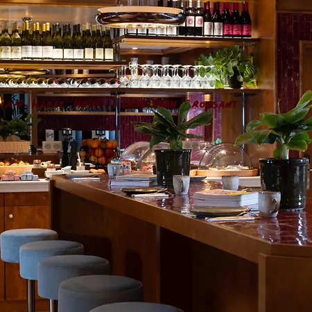 La Conversation Hotel 3*