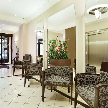 Du Moderne Hotel 3*