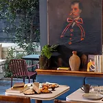 La Conversation Hotel