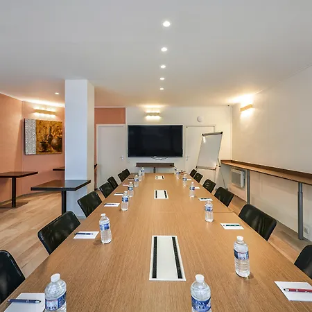 La Conversation ホテル パリ