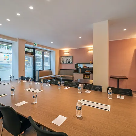 ホテル La Conversation 3*